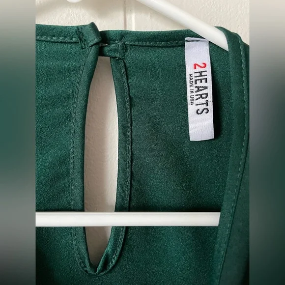 Dark Green Silky Style Look Puff Sleeve Blouse - Picture 6 of 7